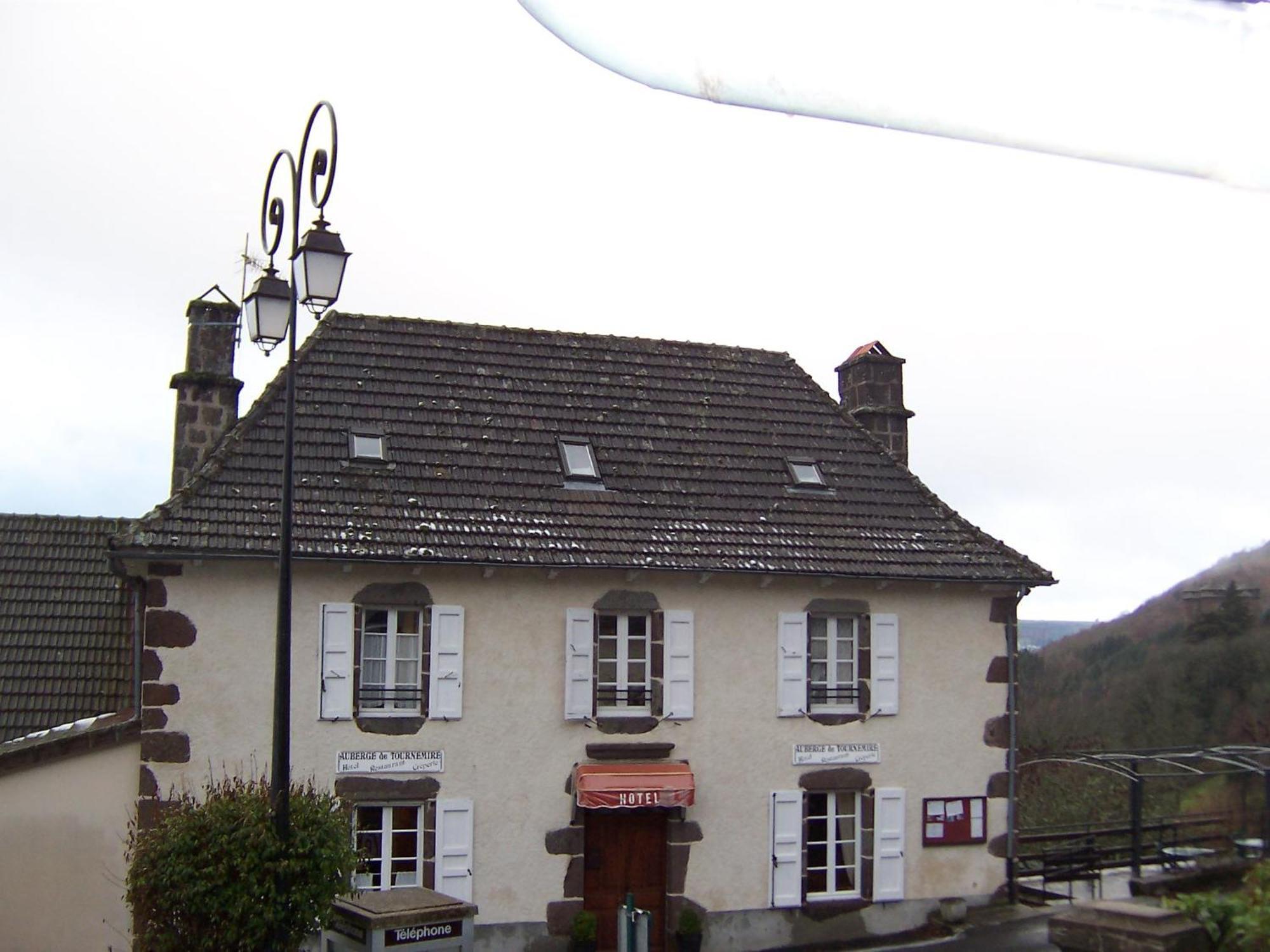Auberge Hotel De Tournemire - Cantal מראה חיצוני תמונה